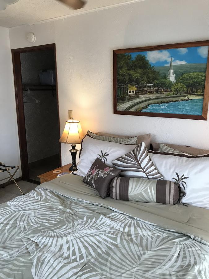 Hale Maluhia Country Inn Kailua-Kona Exteriör bild